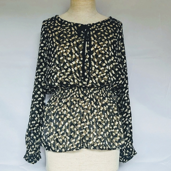 Theory Blouse Top Silk Blend Tie Neckline Gathered Waist Long Sleeve Black L NWT - Picture 1 of 14